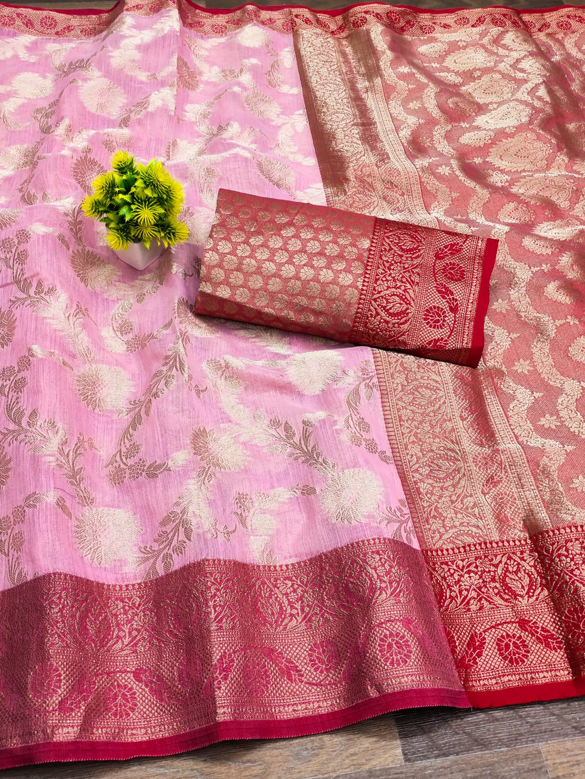 Anurita 7005 Rich Pallu Non Catalog Sarees
